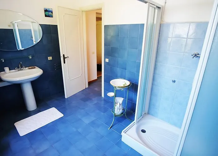 Romantica Evasione Bed & Breakfast 4*